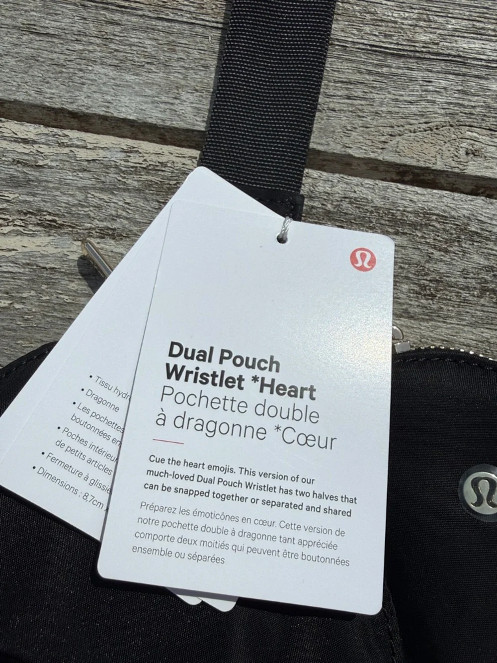 LULULEMON Dual Pouch Wristlet Heart NWT black gold